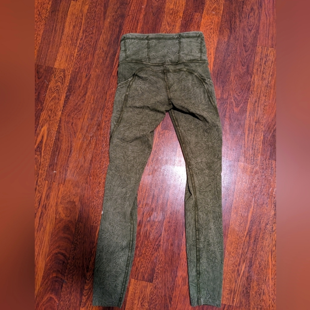 New Lulemon Fast and Free Olive Green Camo